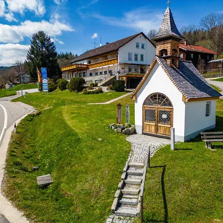 Bayerisch Hausl 3*