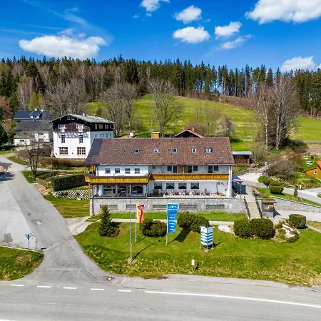 Inn Bayerisch Hausl 3*