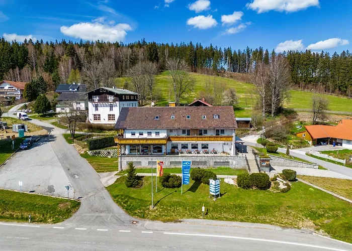 イン Bayerisch Hausl 3*